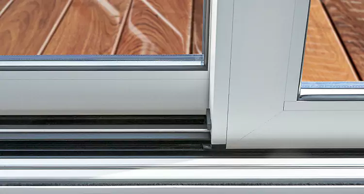Patio Doors Leaking Water Issue Repair Services in Concord, CA