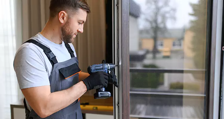 Sliding Screen Door Handle Repair in Concord, CA