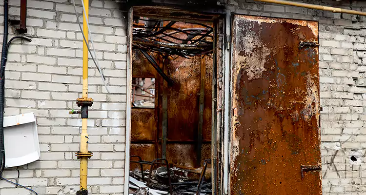 Metal Door Rust Repair in Concord, CA